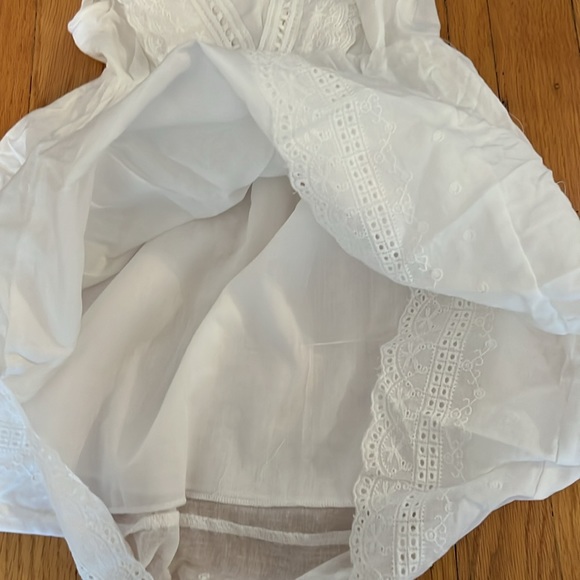 BRAND NEW! Girls white lace embroidered summer dress 5-6y - Picture 3 of 3